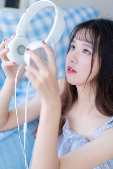 娇乳被教练摸得受不了